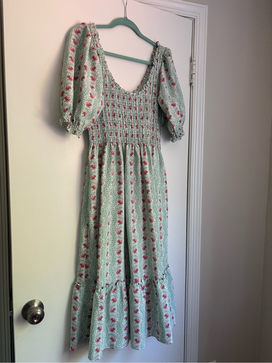 Hill House Dresses & Skirts - Hill House Louisa nap dress, mint and coral floral pattern, Size L